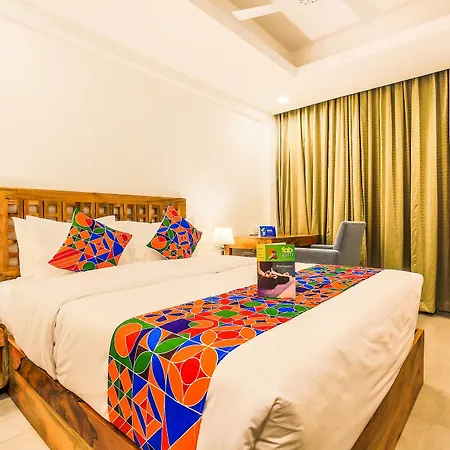 Fabhotel Casa Kiara With Pool Side Bar, Calangute